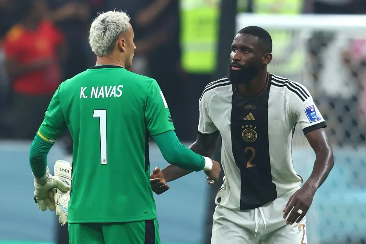 Keylor Navas y Antonio Rudiger son propietario e inquilino (X).