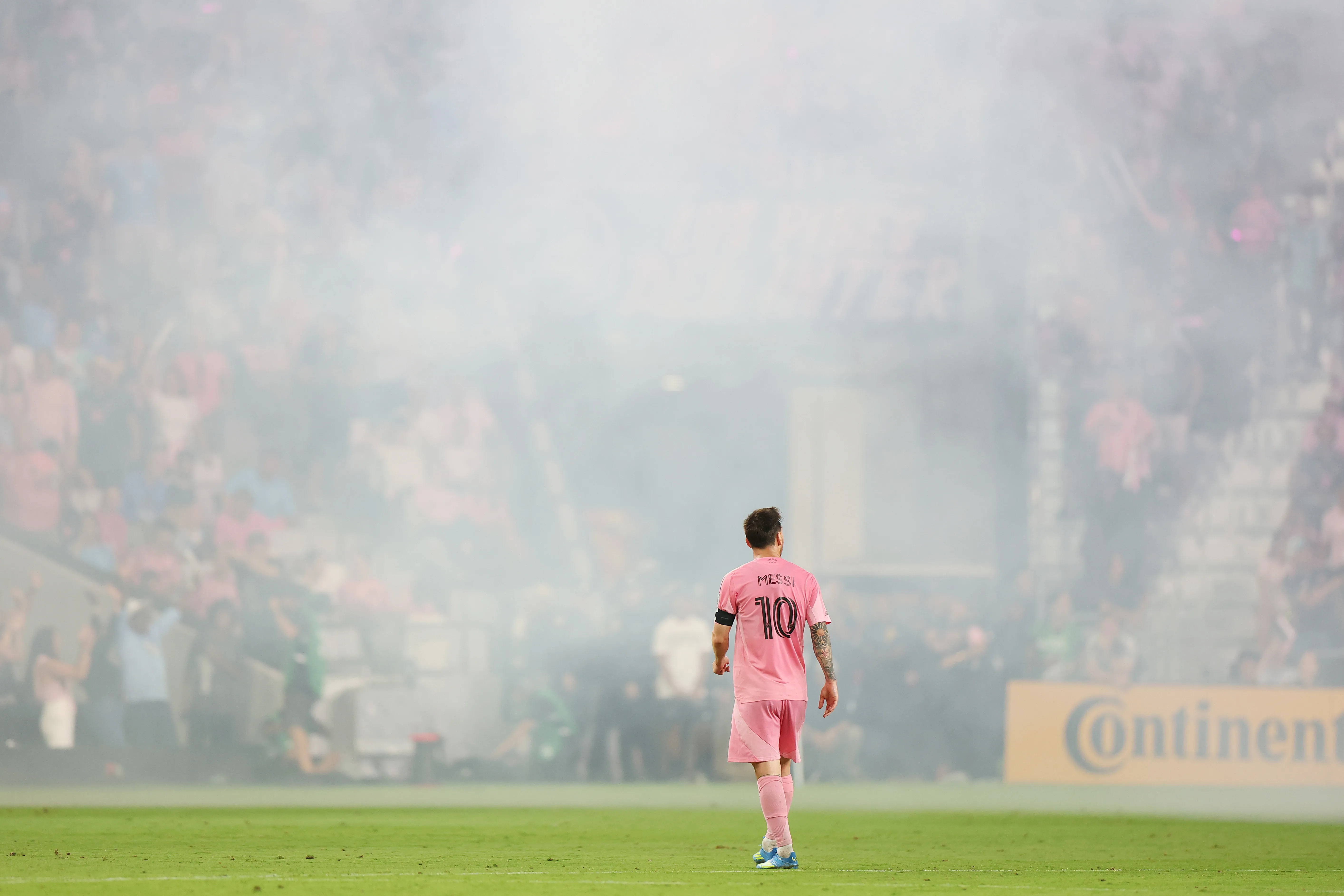 Lionel Messi ocupa el trono de un multimillonario imperio comercial (Tomas Diniz Santos/Getty Images).