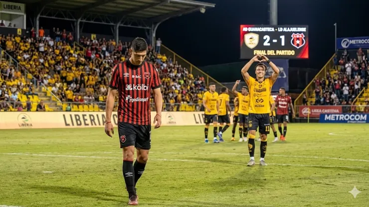 Cubo Torres cobra menos, pero hace más goles que Zaldívar.