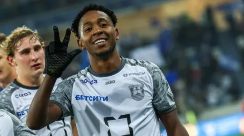 El nacionalizado salvadoreño fue premiado.