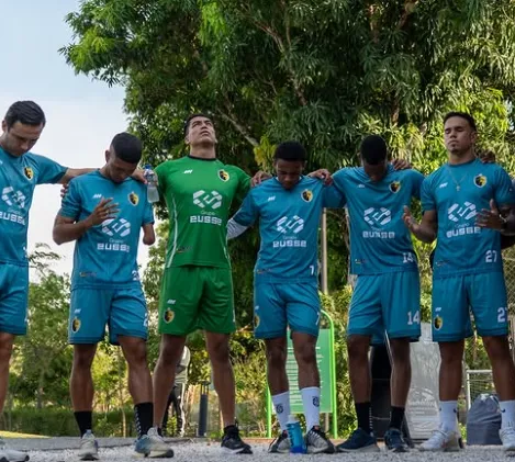 Los aurinegros necesitan sumar de a 3.