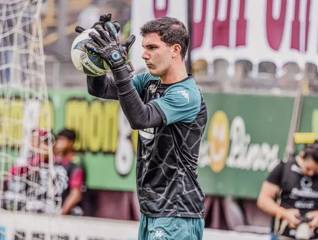 El joven Abraham Madriz será el guardián de la portería tibaseña.