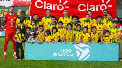 Triunfo de oro de los amarillos