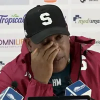 Medford estalla ante una pregunta sobre Alajuelense