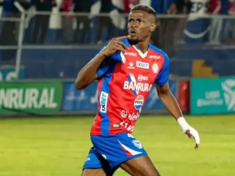 “Tenemos que ser serios”: Xelajú no tendrá piedad con Derrikson Quirós tras no regresar a Guatemala