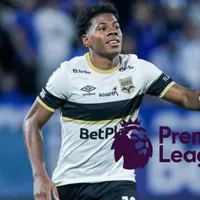 Desde Inglaterra llegan noticias que impactan a Dereck Moncada y su futuro en la Premier League