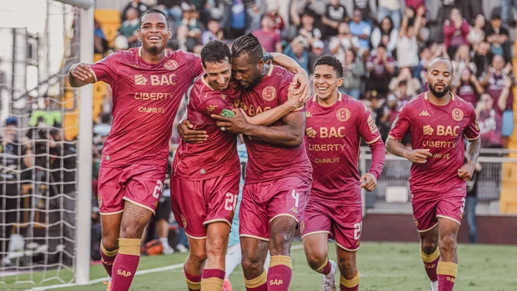 El club hizo oficial la despedida que la afición de Saprissa no quería escuchar.