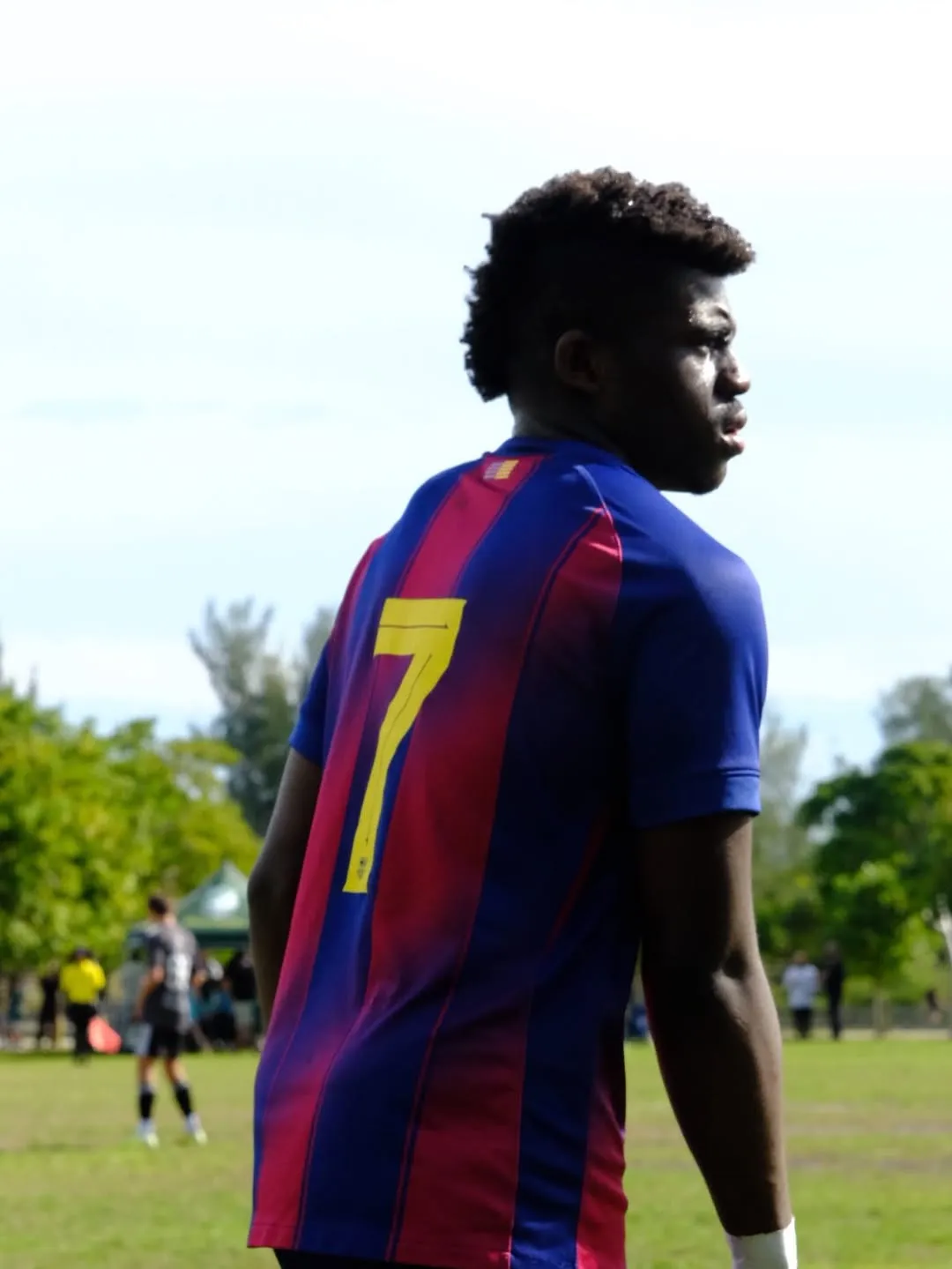 Thomas siempre ha utilizado el dorsal 7 en la academia del Barcelona. Foto:  james_jt7.