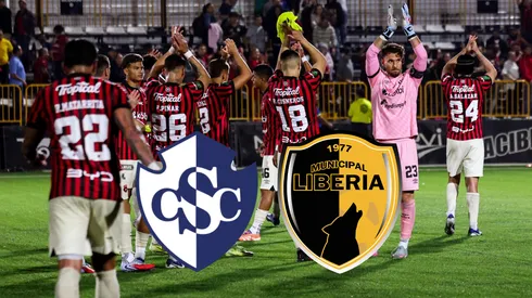 Alajuelense quedó entre la espada y la pared.