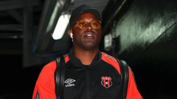 Joel Campbell – Alajuelense