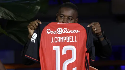 Joel Campbell sigue sin definir su futuro.