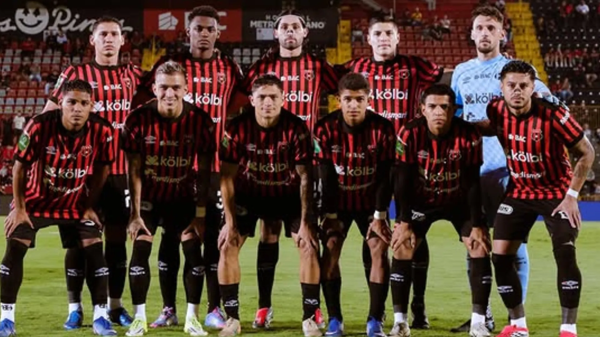 Alajuelense se juega todo este domingo. (Instagram LDA)