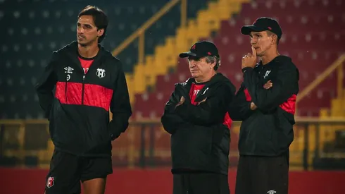 Bryan Ruiz y Machillo Ramírez en Alajuelense