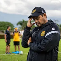 El problema que obliga a Jeaustin Campos a reaccionar en Real España en pleno cierre del torneo