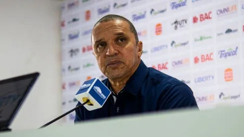 Lonnis contó la decisión de Saprissa.