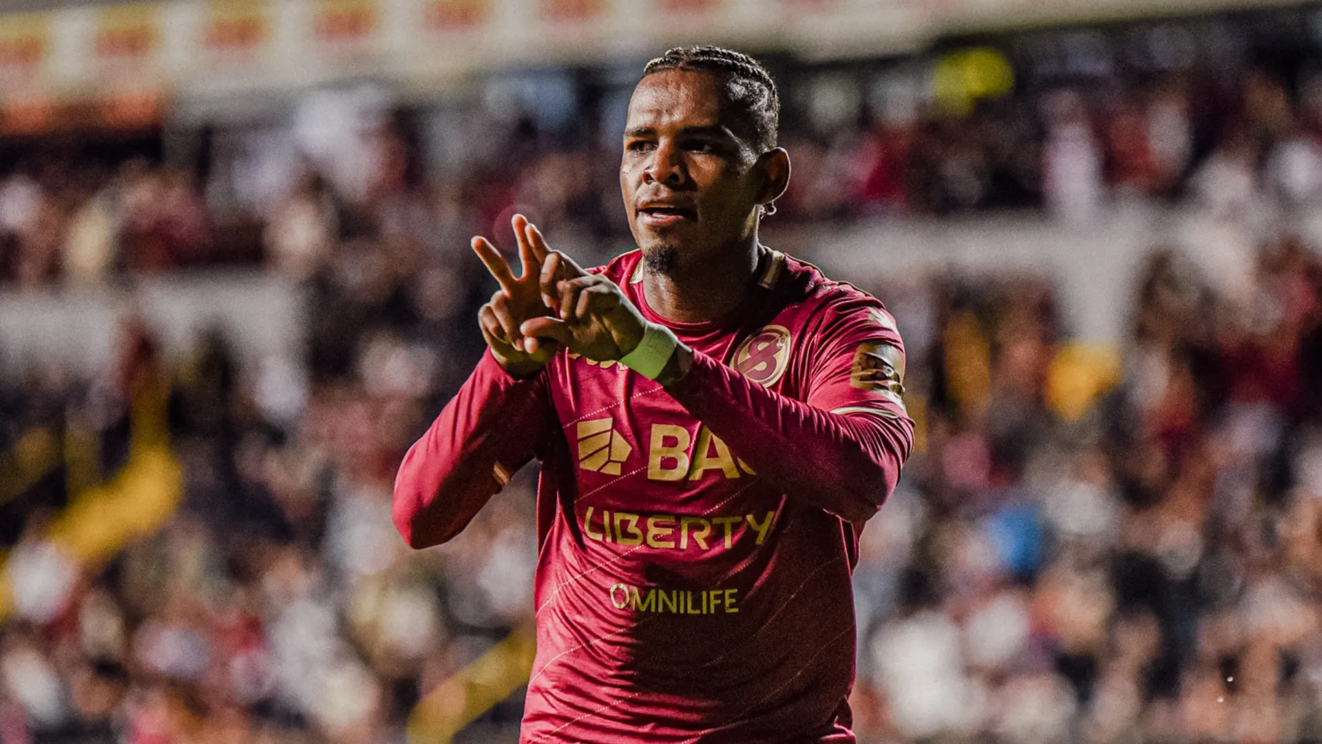 Orlando Sinclair acumula 2 goles y 2 asistencias en 16 partidos en este Clausura 2026. (Foto: Saprissa)