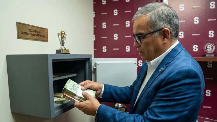 Artavia anunció un buen ingreso de capital para Saprissa.
