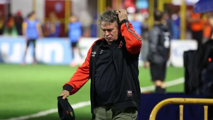 Las condiciones que Alajuelense le puso al Machillo Ramírez antes de irse