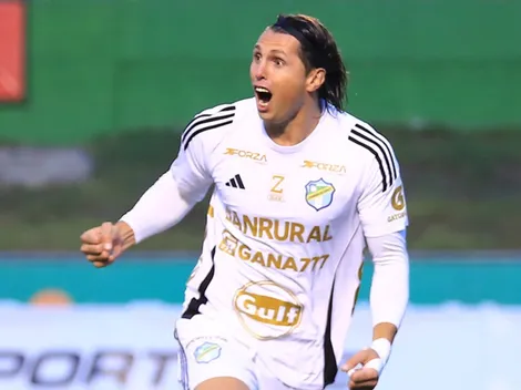 Comunicaciones remonta, elimina al bicampeón y es semifinalista: resumen y goles del 2-0 sobre Antigua GFC