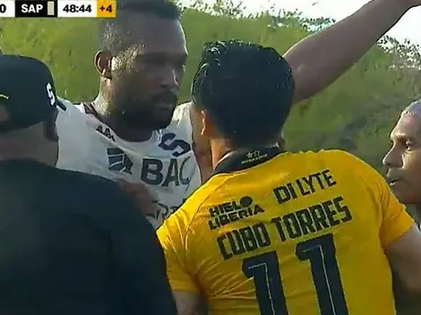 Cruce caliente: Kendall Waston y Cubo Torres perdieron los estribos
