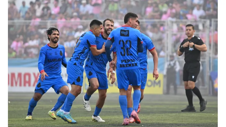 Los rojos con un pie en la final