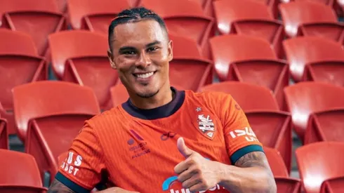 Youstin Salas vuelve a Costa Rica.