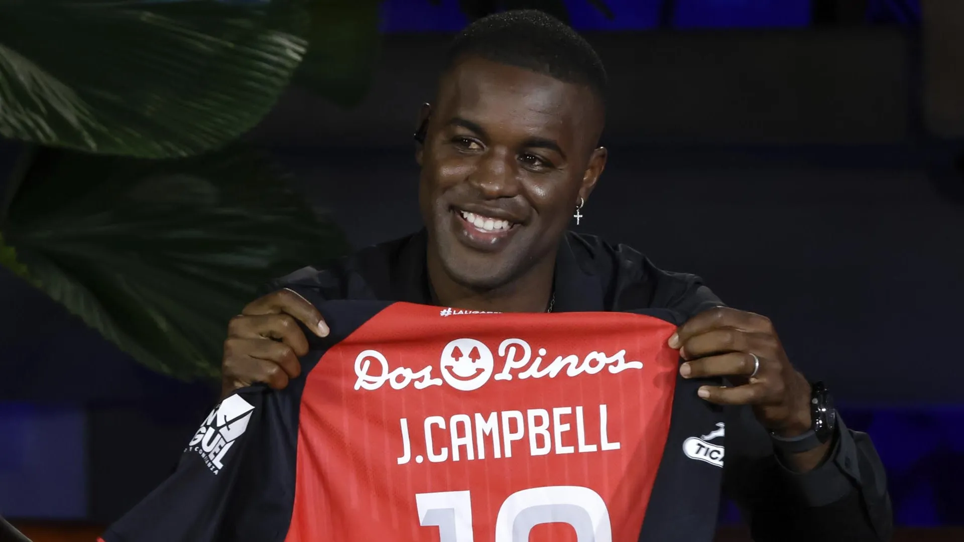Joel Campbell continuaría en Alajuelense.