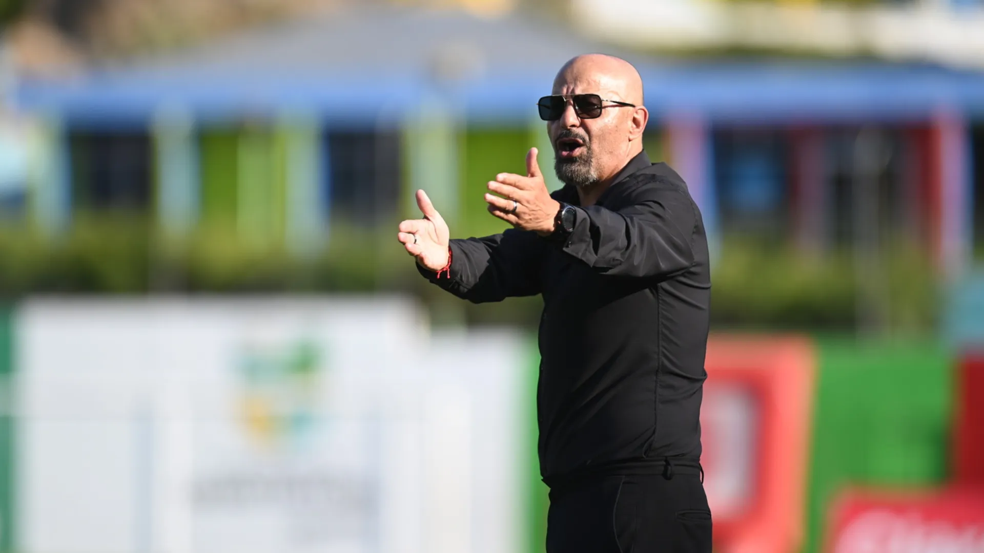 Marco Antonio Figueroa suma doce triunfos, tres empates y once derrotas al frente de Comunicaciones en veintiséis partidos. (Foto: Pedro Pablo Mijangos)