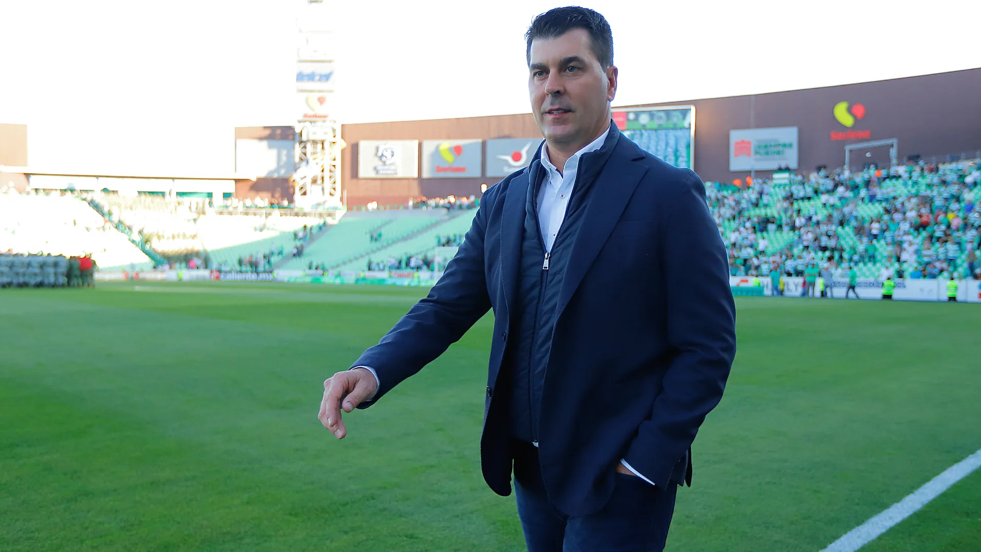 La única experiencia de Ismael Rescalvo en Concacaf fue dirigiendo a Mazatlán. (Getty Images)