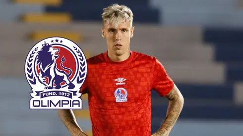 Agustín Mulet durante un calentamiento previo a un juego en la Liga Nacional de Honduras. Foto: X Olimpia.