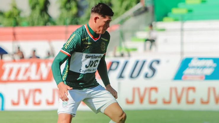 Francisco "El Chelito" Martínez se ha convertido en uno de los mediocampistas más destacados del Clausura 2026. Foto: X Marathón.