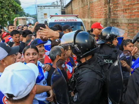 Confusión provoca caos por la prohibición del graderío provisional en el estadio de Luis Ángel Firpo