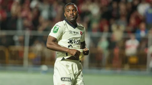 Joel Campbell tiene definido su futuro en Alajuelense.