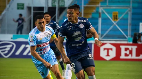 Alejandro Reyes durante el encuentro de Motagua ante Génesis en Tegucigalpa. Foto: X Motagua.