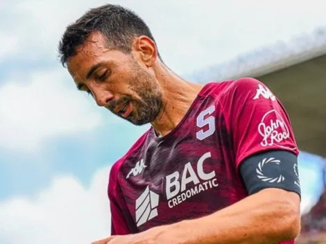 Mientras Saprissa quiere renovarle, se filtra la decisión que tomará Mariano Torres con su futuro