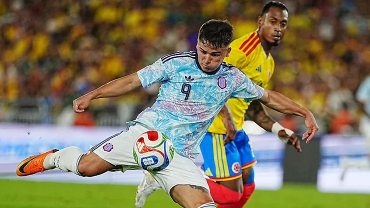 Ugalde volvió a destacar con Costa Rica.