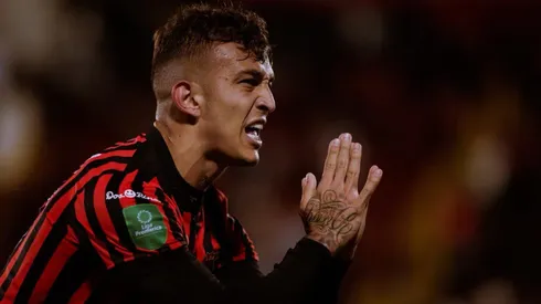 Kenneth Vargas, oficialmente afuera de Alajuelense.