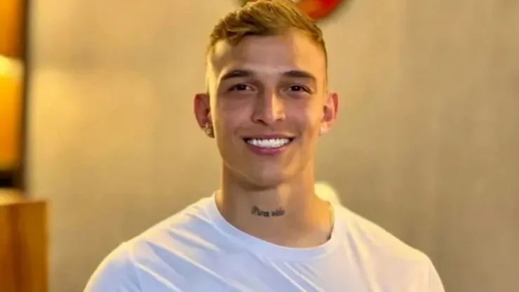 Kenneth Vargas fue anunciado con su nuevo club en Europa.