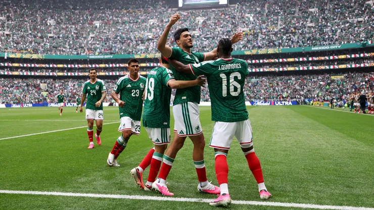 Raúl Jiménez anotó uno de los goles de México