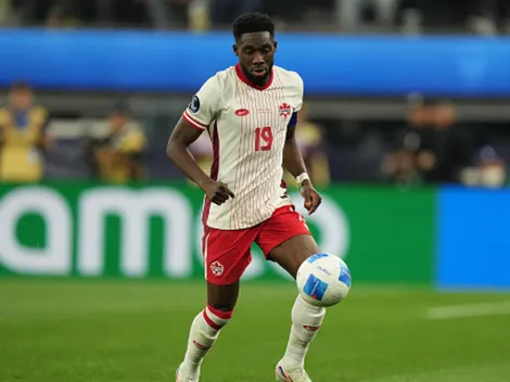 ¿Por qué no juega Alphonso Davies en el debut de Canadá?