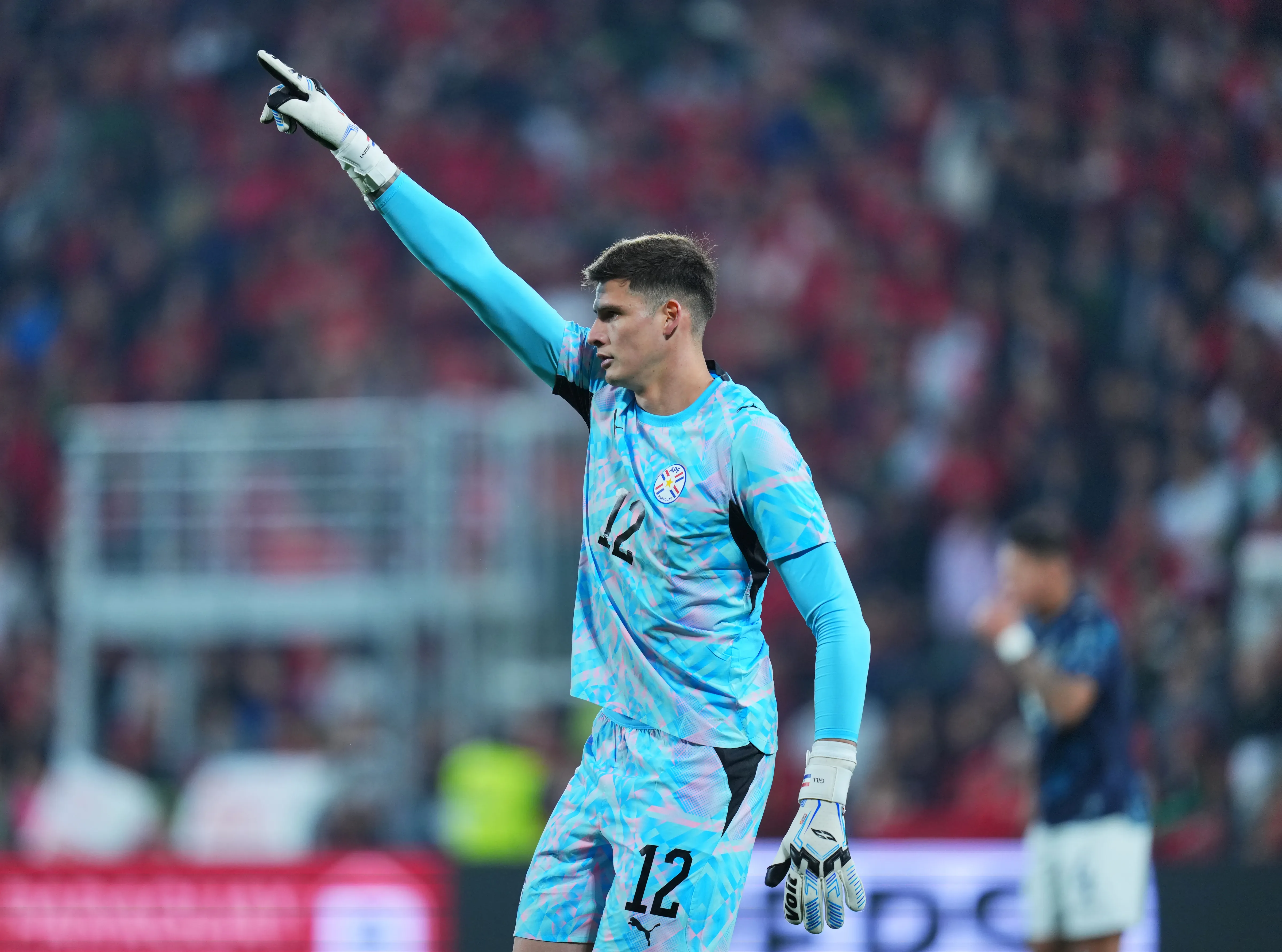 Gill debutó con Paraguay en las Eliminatorias rumbo al Mundial 2026 (Getty Images).