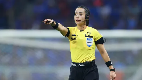 Katia Itzel causa sensación en su primer nombramiento