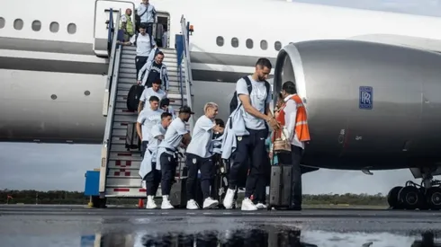 Uruguay en problemas previo a su debut