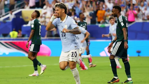 Araujo fue el héroe de Uruguay. Pero la figura del partido Al-Owais, el portero de los Halcones Verdes.