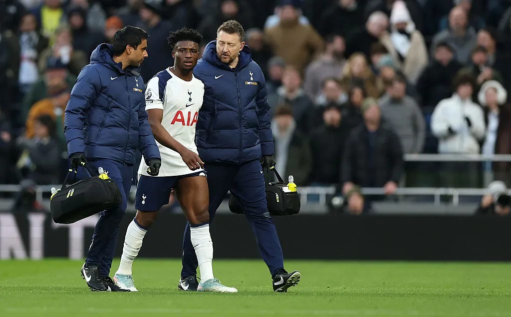 Mohammed Kudus se lesionó en el tramo final de la temporada con los Spurs (Getty Images).