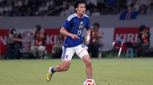 ¿Nakamura juega sin canilleras?