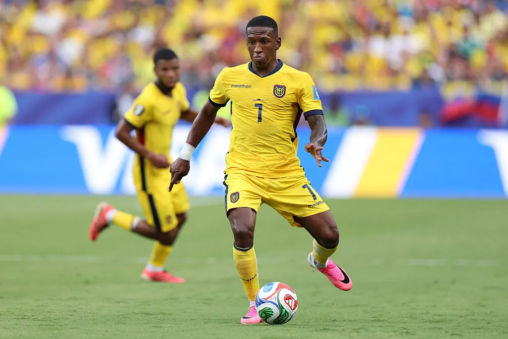 Pervis Estupiñán no está lesionado ni sancionado (Getty Images).