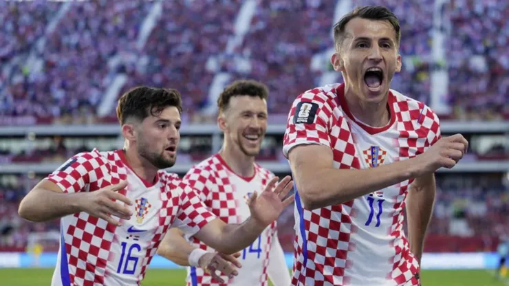 Croacia necesita de una victoria para asegurar su puesto en 16avos.