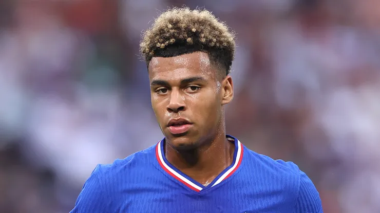 Doué no será titular ante el equipo de Graham Potter.