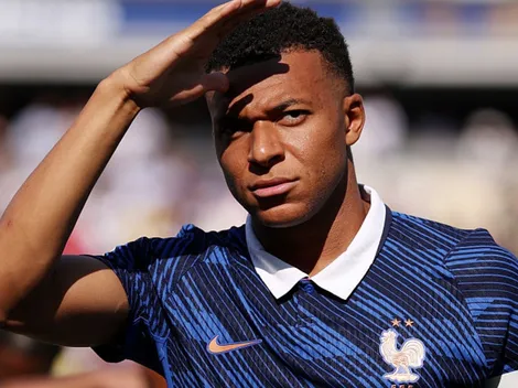 Mbappé metió doblete, batió un récord de Ronaldo y ahora va por Messi